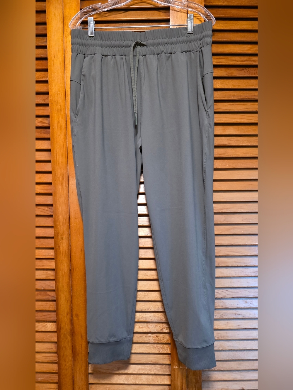 Member's Mark Women's Travel Jogger Olive Green Size L